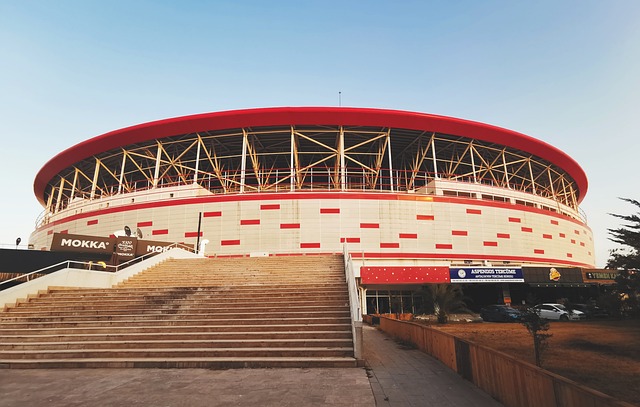 关键时刻更 关键时刻更